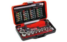 Cliquets et douilles thumbnail Cliquets et douilles thumbnail